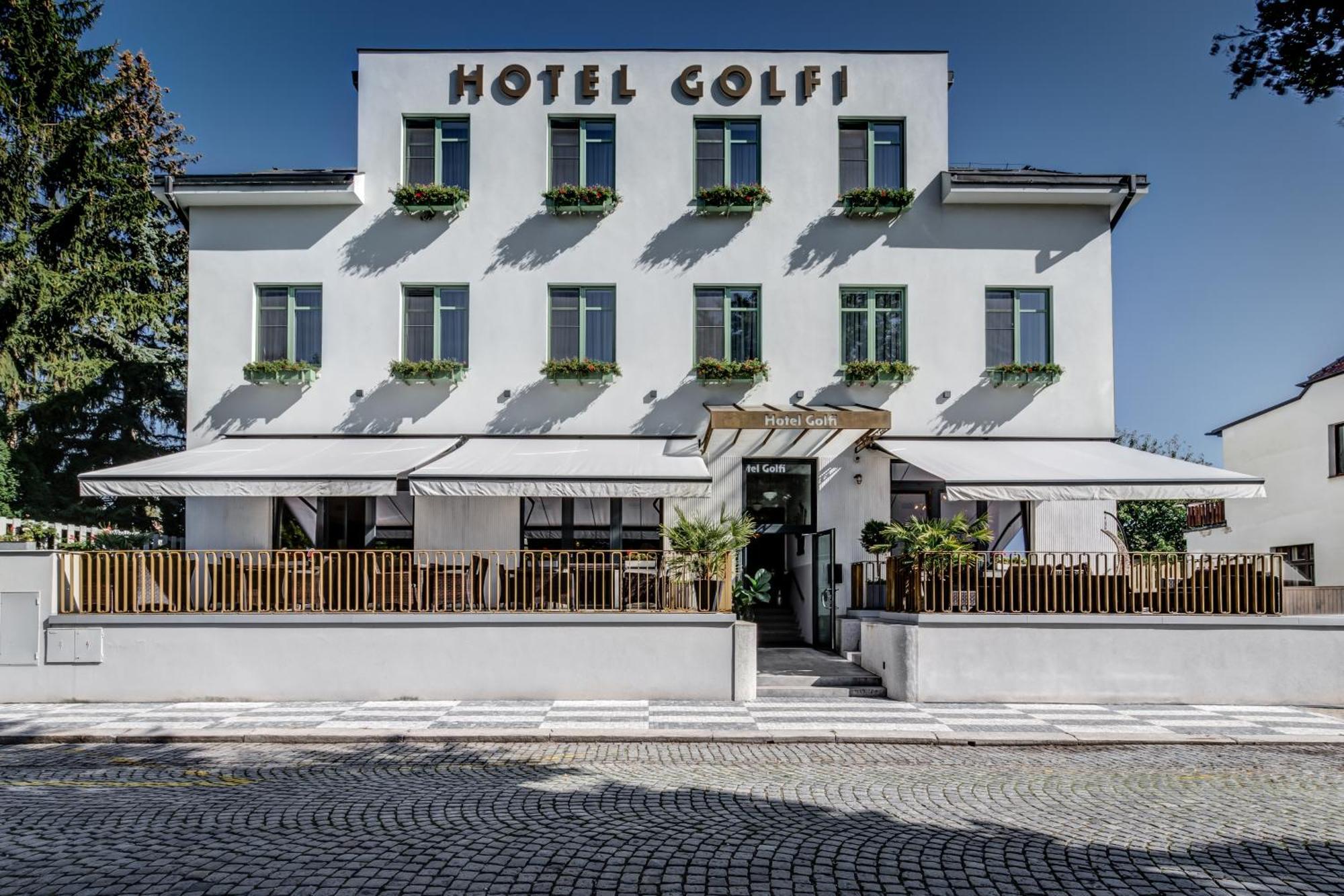 Hotel Golfi Podebrady Luaran gambar