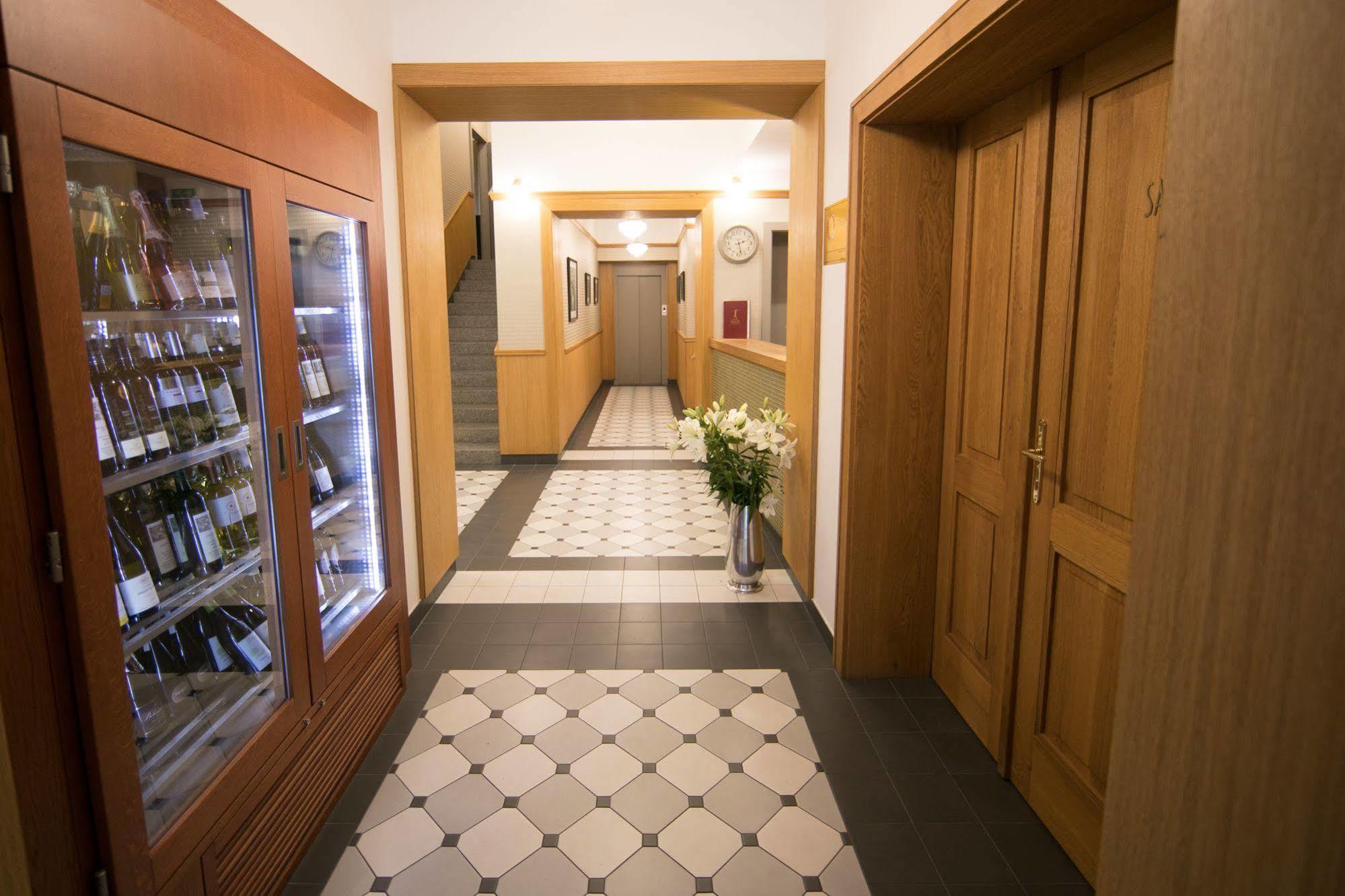 Hotel Golfi Podebrady Luaran gambar