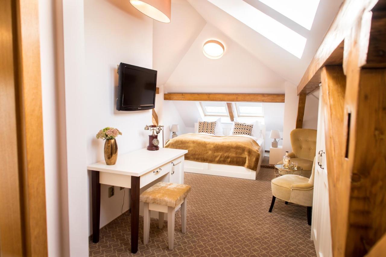 Hotel Golfi Podebrady Luaran gambar